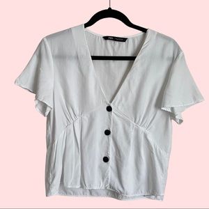 Zara | White Low V-Neck Button-down Peplum Blouse Size Medium